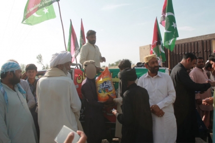 ایم ڈبلیوایم ڈی جی خان کے فلاحی شعبے المجلس ویلفیئر آرگنائزیشن کی جانب سےمستحقین میں راشن کی تقسیم