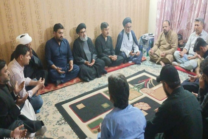 علامہ سید احمد اقبال رضوی ودیگرایم ڈبلیوایم قائدین کی شہید علامہ حسن ترابی کے فرزند زین ترابی کے انتقال پر اہل خانہ سے تعزیت