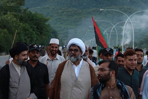 نواز لیگ ایوان اورسپریم کورٹ پر چڑھائی کرے  تو جمہوریت کا دفاع ، مظلوم عوام کریں تو بغاوت، علامہ ناصرعباس جعفری