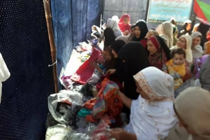 خیرالعمل ویلفیئر ٹرسٹ کے زیراہتمام ضلع کورنگی کراچی میں مفت بازار مہربانی کا انعقاد
