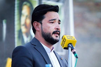 بجلی اور گیس کے ساتھ ساتھ مسلط شدہ نمائندے بھی غائب ہوگئے ہیں، ارباب لیاقت علی ہزارہ