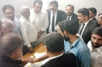 ملتان، ایم ڈبلیوایم عزاداری ونگ جنوبی پنجاب کے زیراہتمام ''میلاد مصطفی ۖ '' کے سلسلے میں تقریب، کیک بھی کاٹا گیا