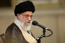 امریکہ ایران کی ایٹمی صنعت کو تباہ و برباد کرنے جبکہ ایران ایک اچھے، منصفانہ اور عزتمندانہ معاہدے کی تلاش میں ہے، سید علی خامنہ ای