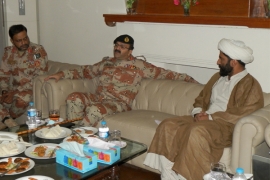 دھشت گردی کا خاتمہ چاہتے ہیں ، سانحہ جیکب آباد کے مجرموں کو کیفر کردار تک پہنچائیں گے،ڈی جی رینجرزکی علامہ مقصودڈومکی کو یقین دہانی