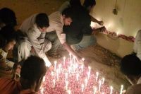ایم ڈبلیوایم ضلع شرقی کی جانب سے الاظہرگارڈن پراسماعیلی شہداءکی یاد میں چراغاں