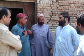 گوٹھ گلاب ماچھی میں آزاد امیدوار نظام سولنگی ،ایم ڈبلیو ایم کے امیدوار آغا سیف علی ڈومکی کے حق میں دستبردار